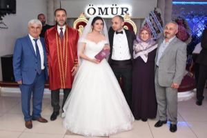 Mutluluklar diliyoruz