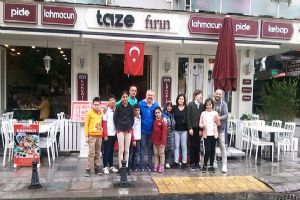 Duru, özel çocukları kahvaltıda ağırladı