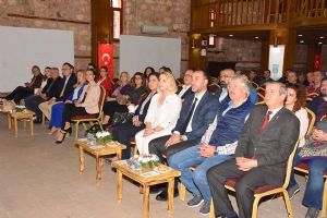 Muhasebecilerin eğitim seminerine katıldı