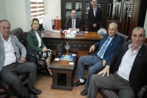 Demokratlardan  hoş geldiniz ziyareti