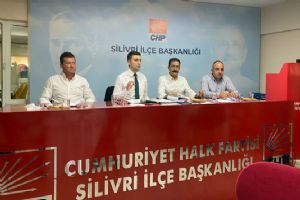 Esen: Yerel siyaseti bıraksın, yasa teklifimizi takip etsin!