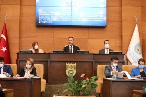 Yılmaz, eğitim çalışmaları hakkında meclisi bilgilendirdi