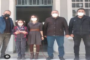 Resim Yarışması’nda İlçe 3.’sü seçilen Zeynep Özen ödüllendirildi