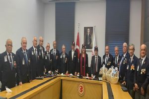Gaziler Ankara’da MHP’li vekiller ile buluştu
