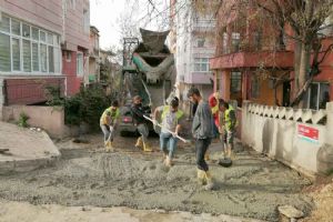 Yol imalatları devam ediyor