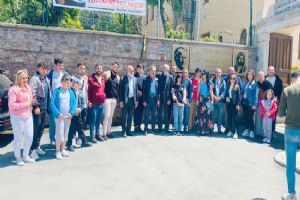 Dergah ziyaretlerinde bulundular