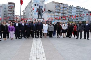 Yalçın: 2023 Lider Ülke Türkiye hedefine bizi gençlerimiz ulaştıracak