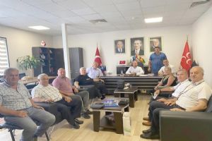 Muhtarlardan MHP İlçe Başkanı Yalçın’a ziyaret