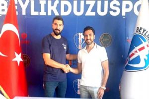 Beylikdüzüspor sol şeridi Sefa ile kapadı