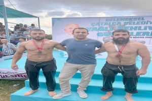 Karabulut’tan Çatalca Güreşlerinde derece