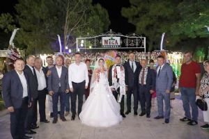 Mutluluklar diliyoruz