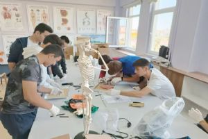 Laboratuvar yeni cihazlarla düzenlendi