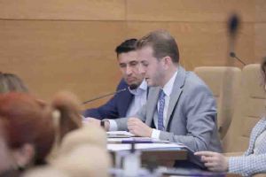 Belediye acize maaşlarındaki artışı belirledi