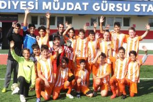 Silivri Mimarsinan gençleriyle güzel 2-1