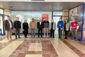 MHP’den Kızılay Şubesine tebrik ziyareti