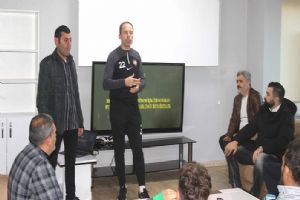 Tepecikspor tek vücut