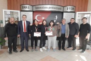 Baldöktü Kız Bilek Güreşi Takımı ödüllendirildi