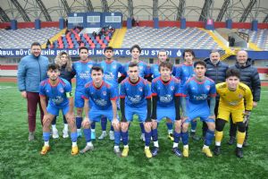 Silivrisporlu gençlerin liderliği sürüyor 4-1