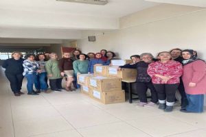 Deprem bölgesine yardımlarını sürdürüyorlar