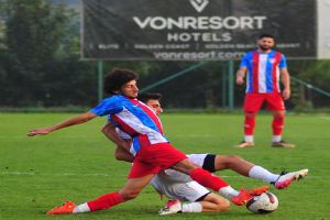 Silivri ve Sinop eşitliği bozamadı 0-0