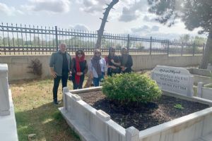 Meslektaşlarını kabri başında andılar