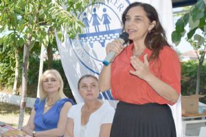 “Kadınlar, Atatürk’ün devrimlerine borçludur”