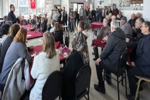 Büyükkılıçlılarla bir araya geldi