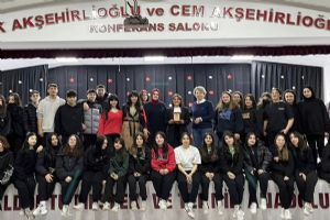 Baldöktü mezunundan öğrencilerine seminer