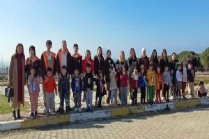 Geri dönüşüm malzemelerinden saksı yaptılar