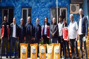 Yerli ve Milli Yağlık Ayçiçek tohumları çiftçilere dağıtıldı
