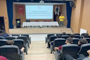Necip Sarıbekir öğrencilerine İlk Yardım Eğitimi
