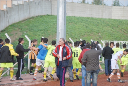 Vasat Futbolun Sonucu  Kavga