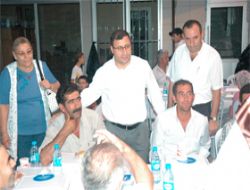 Metin Karakaş, Chp Ve  Mhplilerden Evet İstedi