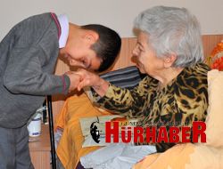 Turgut Reisliler Huzurevini Ziyaret Etti