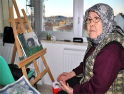 70 Yaşında İlk  Kişisel Sergisini Açtı