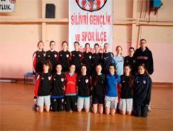Plaj Voleyboluna Hoca Damgası