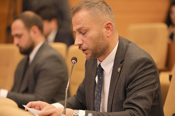 Silivri Belediyesine MHP'den ilk soru önergesi