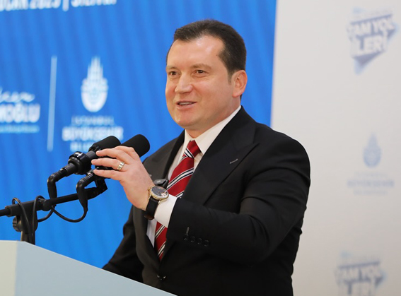 “Onlar rahatsız olmaya, biz hizmet etmeye devam edeceğiz”