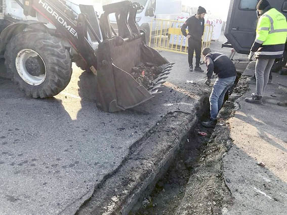 Silivri Belediyesi’nden yol bakım ve onarım çalışmaları
