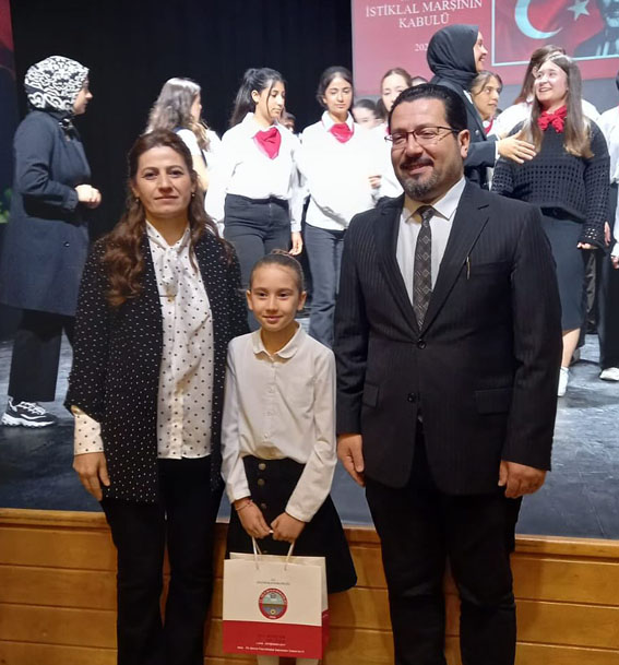 Gazitepe İlkokulu Öğrencisi Reyyan Serra Sakarya’dan büyük başarı