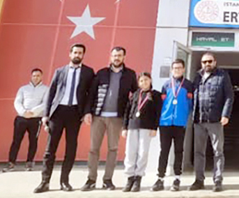 Silivri Ertuğrul Gazi Ortaokulu’ndan çifte başarı