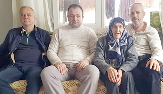 Silivri AK Parti teşkilatından Yaşlılar Haftası’nda anlamlı ziyaret