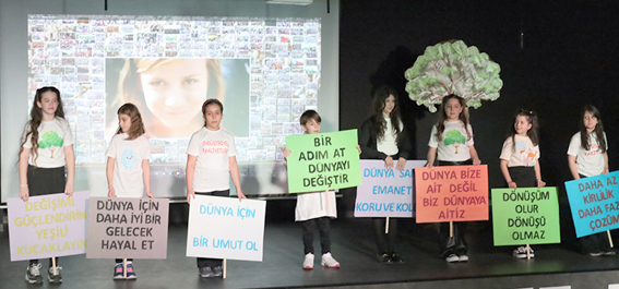 Silivri Odak Koleji öğrencilerinden “İklim Krizi”ne duyarlı sunum