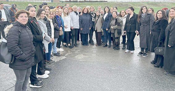 CHP Kadın Kolları tutuklamalara tepki gösterdi