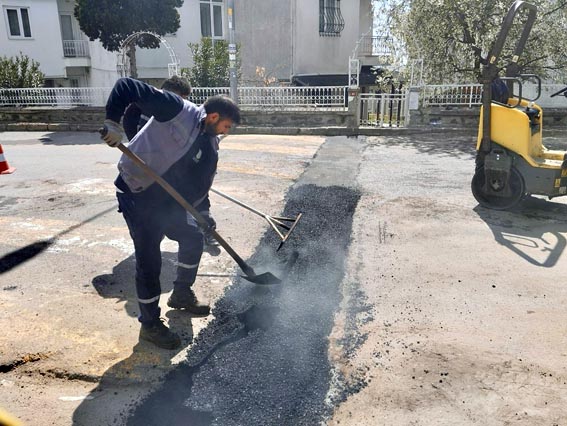 Silivri’de yol bakım ve onarım çalışmaları aralıksız sürüyor