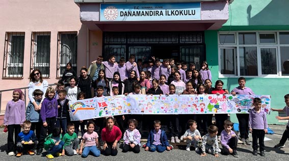 Silivri Danamandıra’da 23 Nisan coşkusu renklerle buluştu