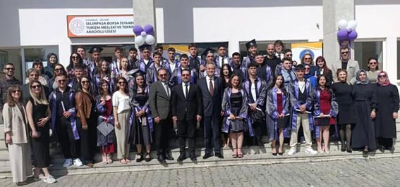 Selimpaşa Turizm Lisesi 2025 Mezunlarını uğurladı