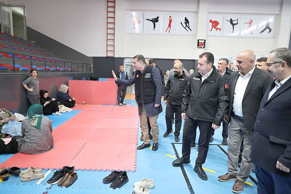 Silivri Belediye Başkanı Balcıoğlu’ndan vatandaşlara moral ziyareti