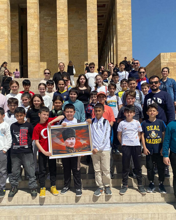 Abdülezel Paşa Öğrencileri ATA’nın huzurunda