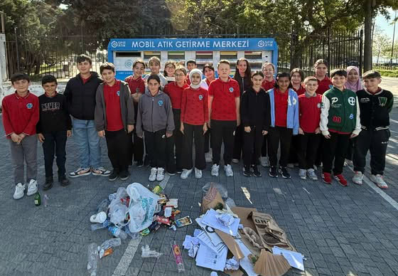 Ziylan Ortaokulu Öğrencilerinden Sıfır Atık farkındalığı